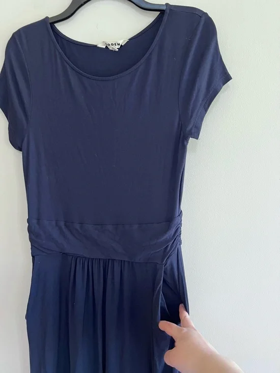 Boden Amelie Jersey Cap Sleeve Jersey Swingy Pockets Dress in Navy Blue, size 6R - Picture 5 of 11